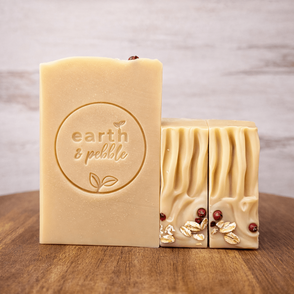 Herbal Oat & Marshmallow Cold Process Luxe Tallow Soap - Unscented - Earth & Pebble